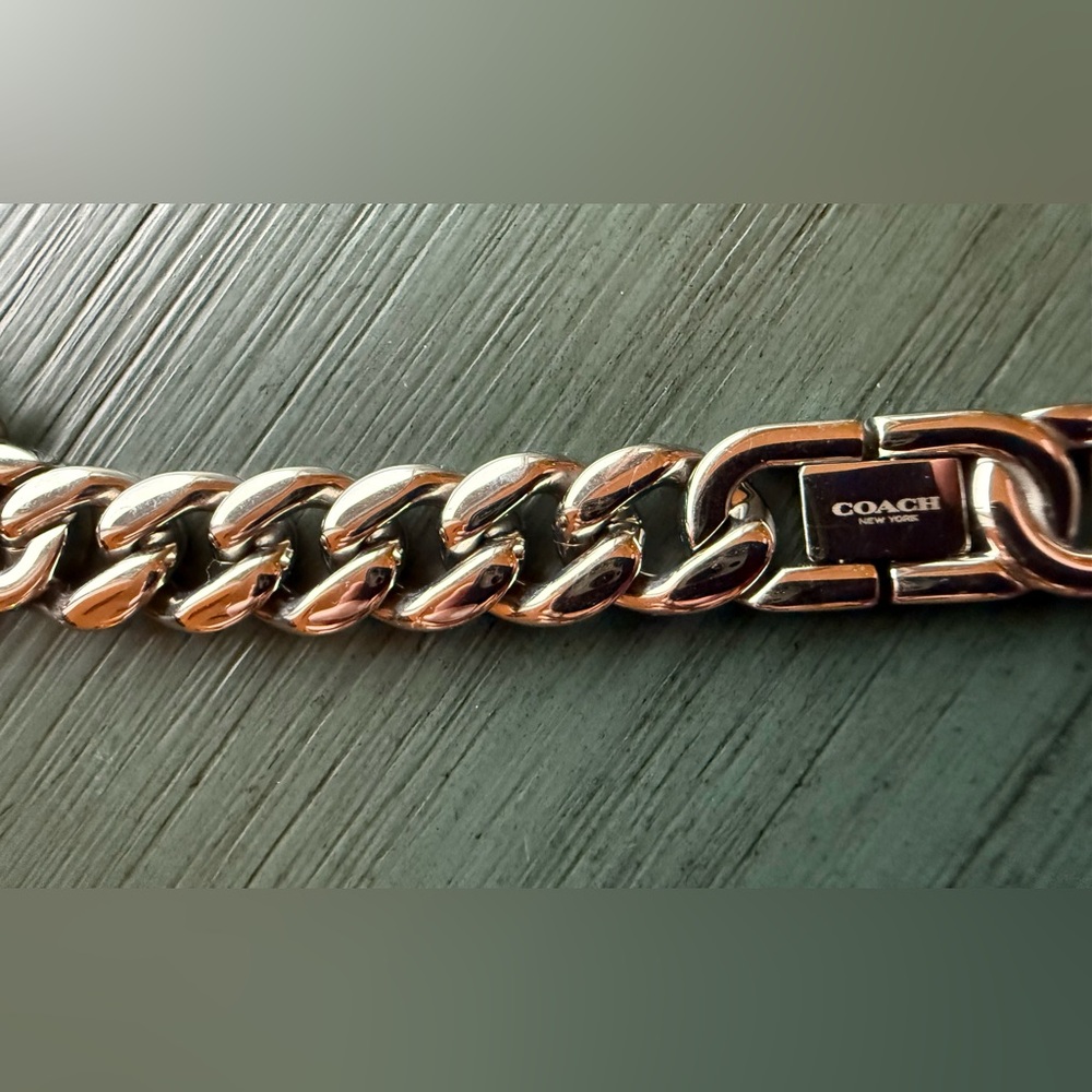 Coach Silver Watch with Cuban Chain - Picture 5 of 5